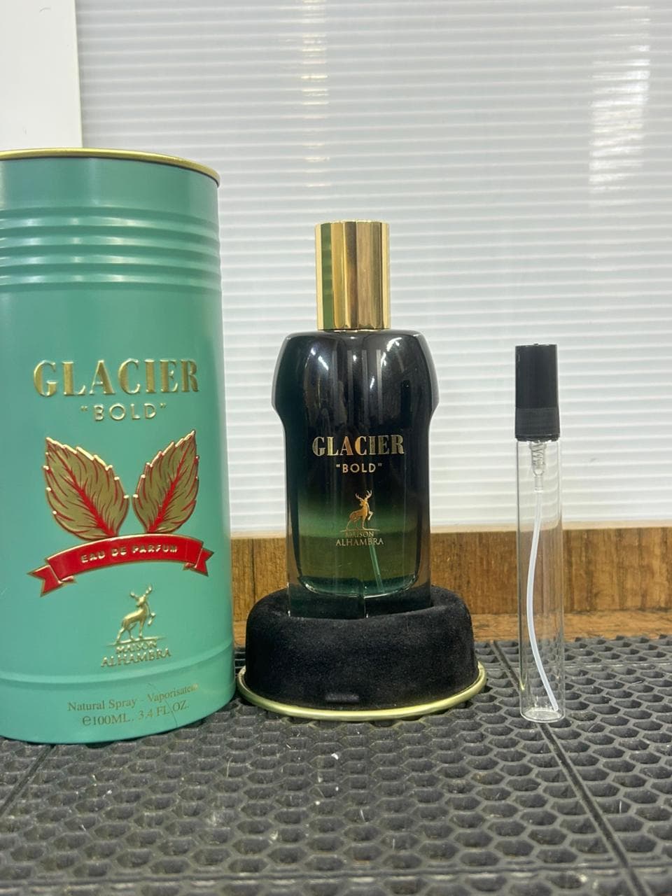 Glacier Bold - Maison Alhambra